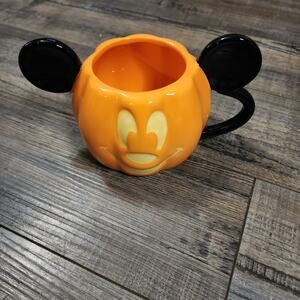 Disney Mickey Mouse Halloween mug pumpkin Jack-o-lantern SS